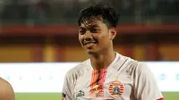 Bek kanan Madura United, Alfath Faathier, merapat ke Persija Jakarta. (Bola.com/Aditya Wany)