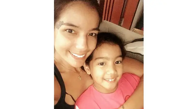 6 Momen Kebersamaan Sheila Marcia Bareng Anak Sulungnya Leticia Joseph