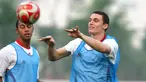 Bek Timnas Belgia, Thomas Vermaelen mengikuti latihan di Shenyang, China, pada 6 Agustus 2008, sebelum menghadapi Brasil di pertandingan Grup C Olimpiade. BELGA PHOTO/VIRGINIE LEFOUR