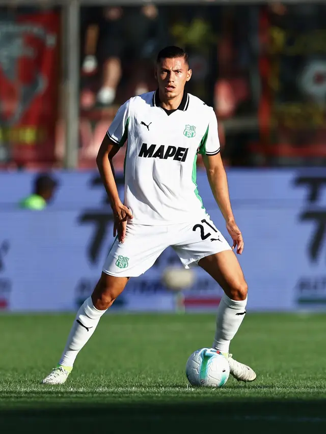 Jay Idzes - Cremonese Vs Sassuolo di Serie A 2025/2026