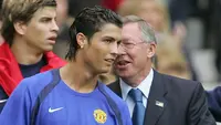 Manajer legendaris Setan Merah, Sir Alex Ferguson disebut-sebut telah menelpon Ronaldo pada Jumat pagi terkait kansnya pulang ke klub lamanya, Manchester United. Ferguson juga memerintahkan manajmen MU untuk mendatangkan sang bintang tersebut. (Foto: AFP/Odd Andersen)