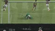 AC Milan ditaklukkan Borussia Dortmund dengan skor 1-3. This video is presented by BallBall