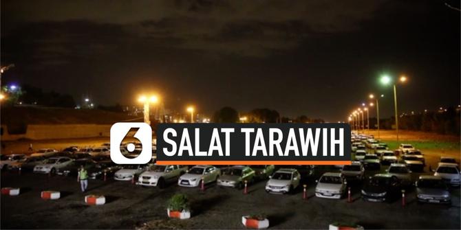 VIDEO: Warga Iran Salat Tarawih dari Dalam Mobil karena Corona