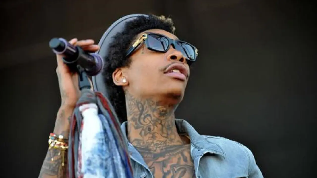 Wiz Khalifa Salut Pada One Direction