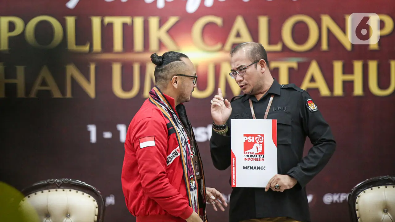 Ketua KPU Terima Pendaftaran PSI Sebagai Partai Politik Calon Peserta Pemilu 2024