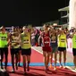 Lari Marathon Unik, Berlari Sambil Minum Bir