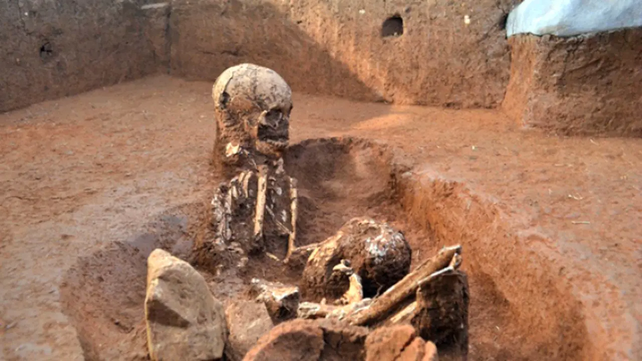 Misteri Jasad Manusia Dalam Kuali