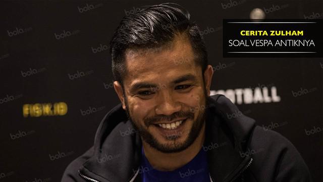 Zulham Zamrun ternyata memilih kendaraan berbeda dari pemain Persib lainnya. Ia memilih Vespa antik untuk kendaraannya sehari-hari.