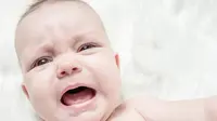 Lakukan Ini, Jika Bayi Anda Tak Henti Menangis