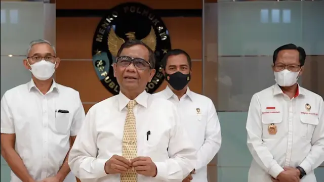 Menteri Koordinator Bidang Politik, Hukum dan Keamanan (Menko Polhukam) Mahfud MD menegaskan, jika Satgas BLBI kini dibekali Keputusan Presiden (Keppres) baru dan personel tambahan.