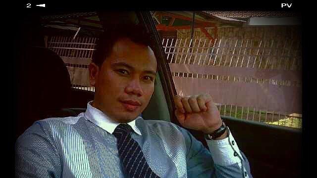 6 Potret Lawas Vicky Prasetyo, Penampilannya Bikin Pangling