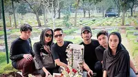 Tyas Mirasih Tulis Pesan Haru Ditinggal Ibunda Tercinta Setelah 49 Hari Berjuang di Rumah Sakit. (Instagram.com/tyasmirasih)