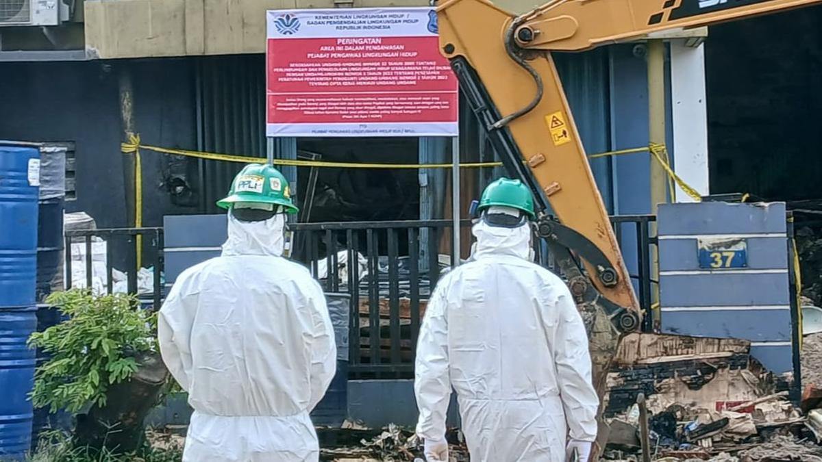 Kementerian LH Ambil Sampel Lagi di Gudang Pestisida Terbakar di Tangsel