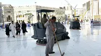 Pekerja Pembersih Masjidil Haram