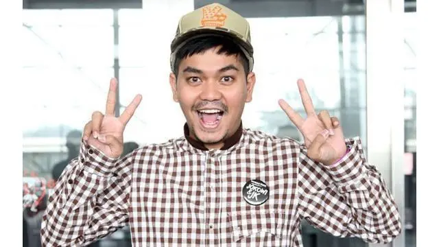 6 Momen Bahagia Indra Bekti dalam Hidup