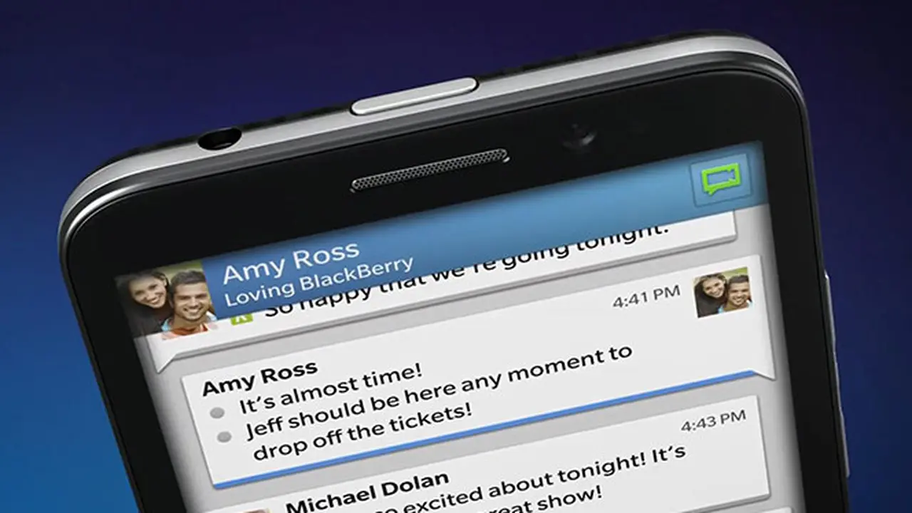 blackberry-z30-top-130918c.jpg