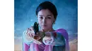 Dalam film itu, Alia Bhaat digambarkan sebagai gadis yang lugu. Meskipun mempunyai wajah yang lugu, namun ia merupakan mata-mata terbaik. Wajar jika Raazi meraih kesuksesan di India. (Foto: instagram.com/aliaabhatt)