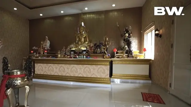 Ada Ruang Nyi Roro Kidul, Ini 7 Potret Rumah Roy Kiyoshi