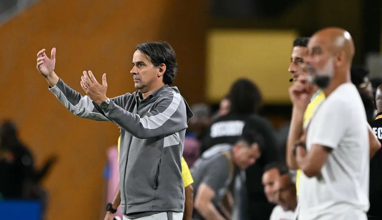 Di bawah arahan pelatih barunya, Simone Inzaghi, Al Hilal bermain lebih terbuka dan menyerang. (PATRICIA DE MELO MOREIRA/AFP)