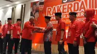 Wali Kota Makassar Danny Pomanto gabung PDIP (Liputan6.com/Fauzan)
