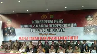 Jumpa pers sindikat penipuan penjualan apartemen di wilayah Ciputat, Tangerang Selatan. (Merdeka.com/ Ronald)