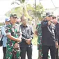 Direktur Jenderal Prasarana dan Sarana Pertanian (PSP) Ali Jamil meninjau lokasi optimasi lahan di Desa Srimenanti, Kecamatan Tanjung Lago, Kabupaten Banyuasin.