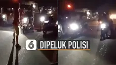 Sontak beberapa dari mereka tancap gas kabur dari penggerebekan itu.