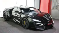 Supercar Dengan 420 Berlian Mendarat di Dubai