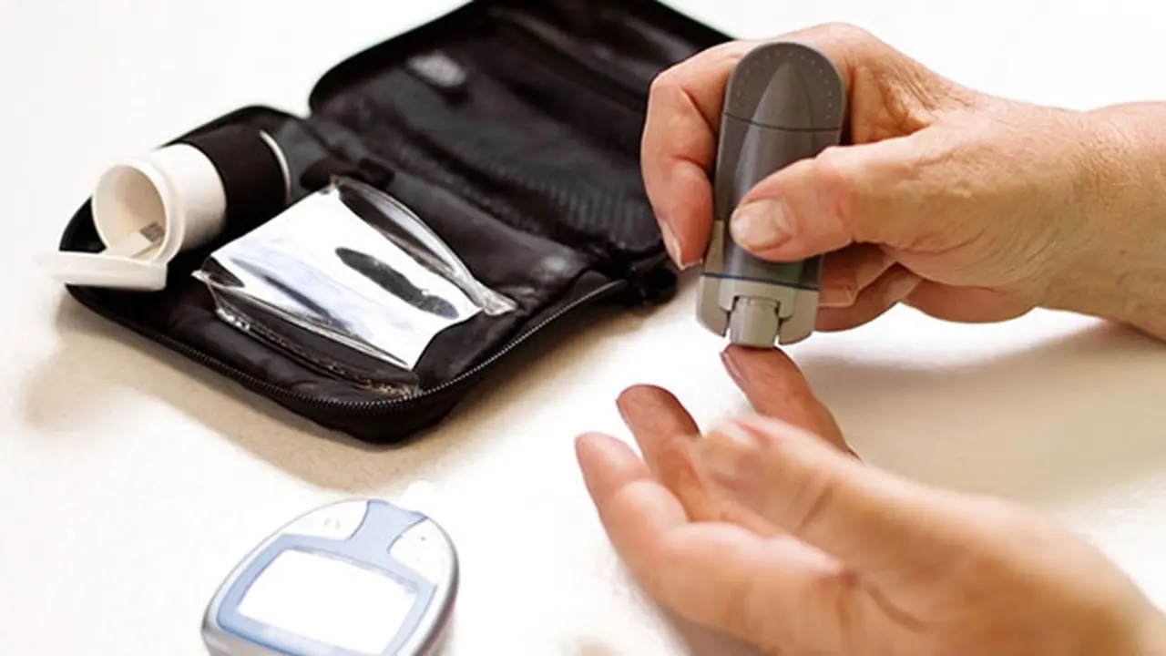 diabetes-kit-131031b.jpg