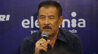 Umuh Muchtar berencana mundur dari jabatan manajer Persib Bandung. (Liputan6.com/Huyogo Simbolon)