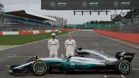 Mercedes akan didukung bahan bakar anyar yang dipasok oleh Petronas pada ajang F1 2017. (AFP/Oli Scarff)