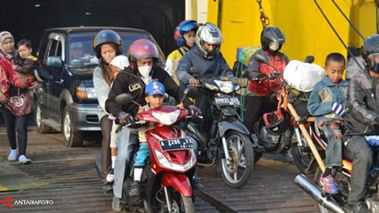 mudik-anak-130722b.jpg