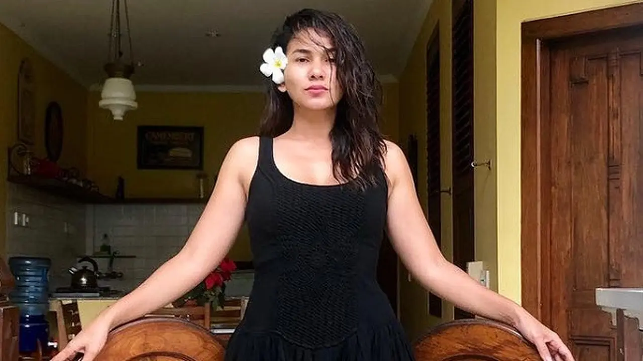 Nova Eliza