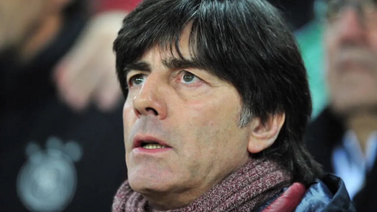 joachim-low-131120b.jpg