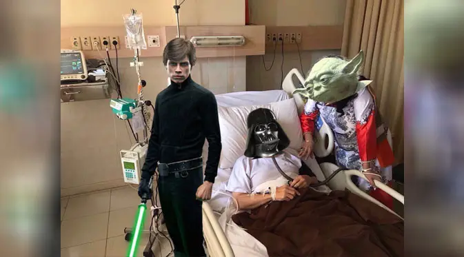 Meme Setya Novanto yang bertemakan Star Wars yang menampilkan Luke Skywalker, Darth Vader, dan Yoda. (Doc: Twitter)