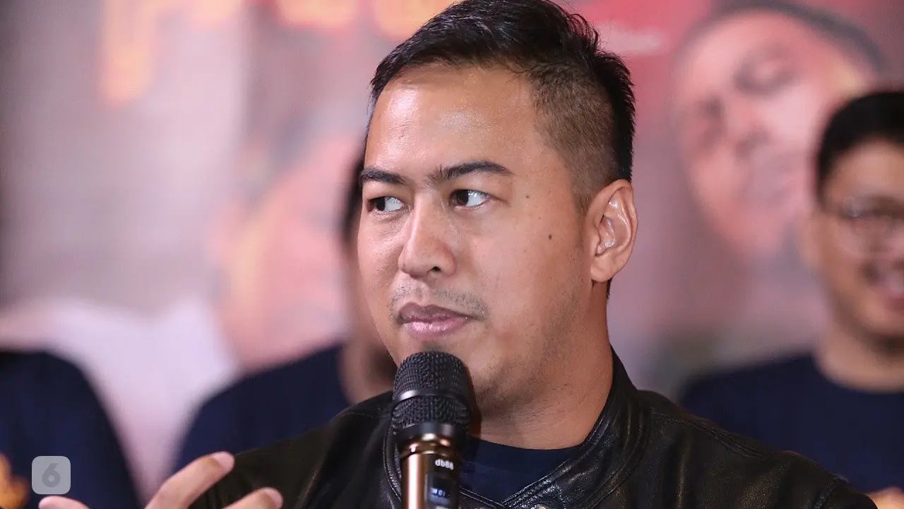 [Bintang] Pandji Pragiwaksono di Film Partikelir