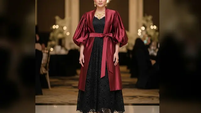 Long Dress Brokat Hitam Model A-Line + Outer Satin Merah Marun
