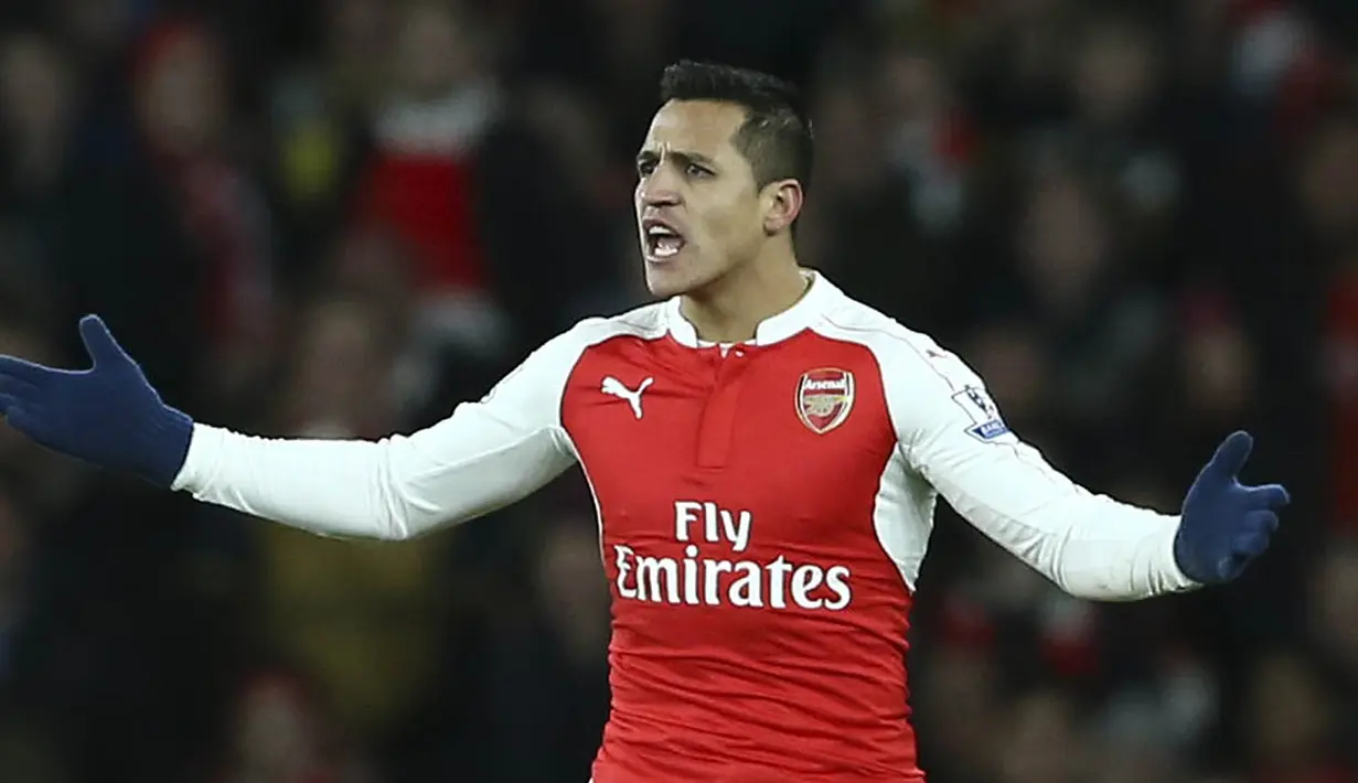 1. Alexis Sanchez, uzurnya Ribery dan Robben, membuat Munchen berniat mendatangkan penyerang asal Chile ini. Untuk memboyong pemain Arsenal ini, menurut Harian AS, raksasa Jerman itu menyiapkan dana sebesar 40 juta poundsterling. (AFP/Justin Tallis)