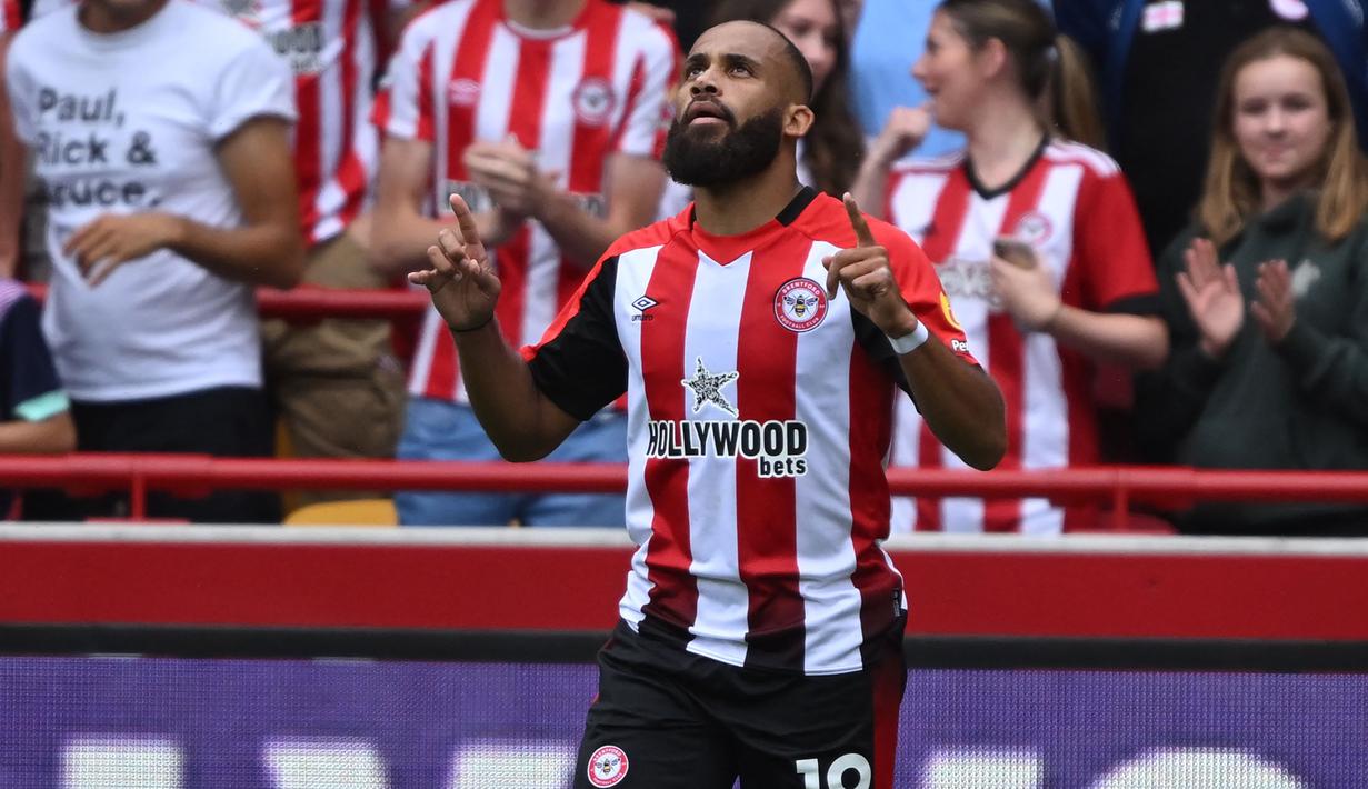 Kamerun menjadi salah satu negara Afrika yang banyak memasok pemainnya di liga-liga top Eropa, termasuk di Premier League Liga Inggris. Dari beberapa pemain asal Kamerun yang pernah atau pun masih berlaga di Premier League, 5 pemain berikut masuk dalam 5 besar pemain Kamerun dengan torehan gol terbanyak di Premier League, di mana posisi puncaknya baru saja direbut sayap kanan Brentford, Bryan Mbeumo pada awal musim 2023/2024. (AFP/Justin Tallis)