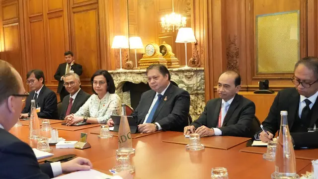 Menteri Koordinator Bidang Perekonomian Airlangga Hartarto tengah berada di Paris, Prancis. Kunjungan ke Paris ini untuk mengikuti Pertemuan Tingkat Menteri Organisation for Economic Co-operation and Development (PTM OECD). (Dok Kemenko Perekonomian)