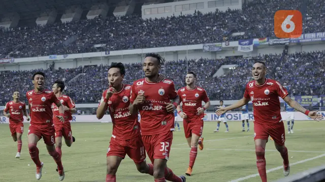 Liga 1 Indonesia 2018 : Persib Bandung Vs Persija Jakarta
