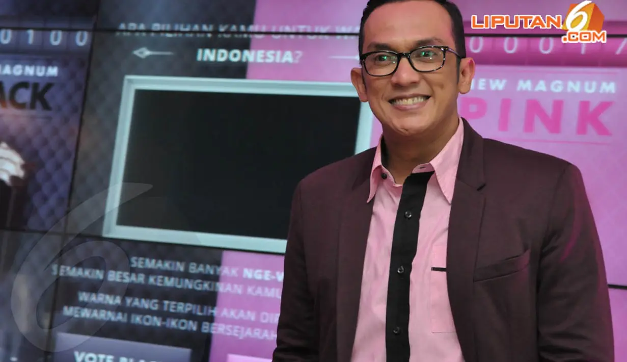 Steny Agustaf juga masih sering diundang untuk menjadi pengajar memberikan materi public speaking (Liputan6.com/Panji Diksana)