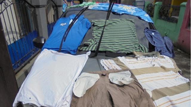 Bikin Tepuk Jidat, 7 Cara Lucu Jemur Baju Cuma Ada di Indonesia