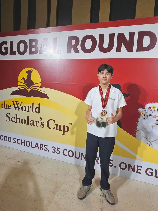Jeremiah Alric di ajang World Scholar's Cup 2024 (Instagram/@wulanguritno)