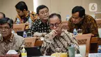 Menteri Perindustrian Agus Gumiwang Kartasasmita mengikuti rapat kerja dengan Komisi VII DPR di Kompleks Parlemen Senayan,
Jakarta, Senin (12/6/2023). (Liputan6.com/Faizal Fanani)