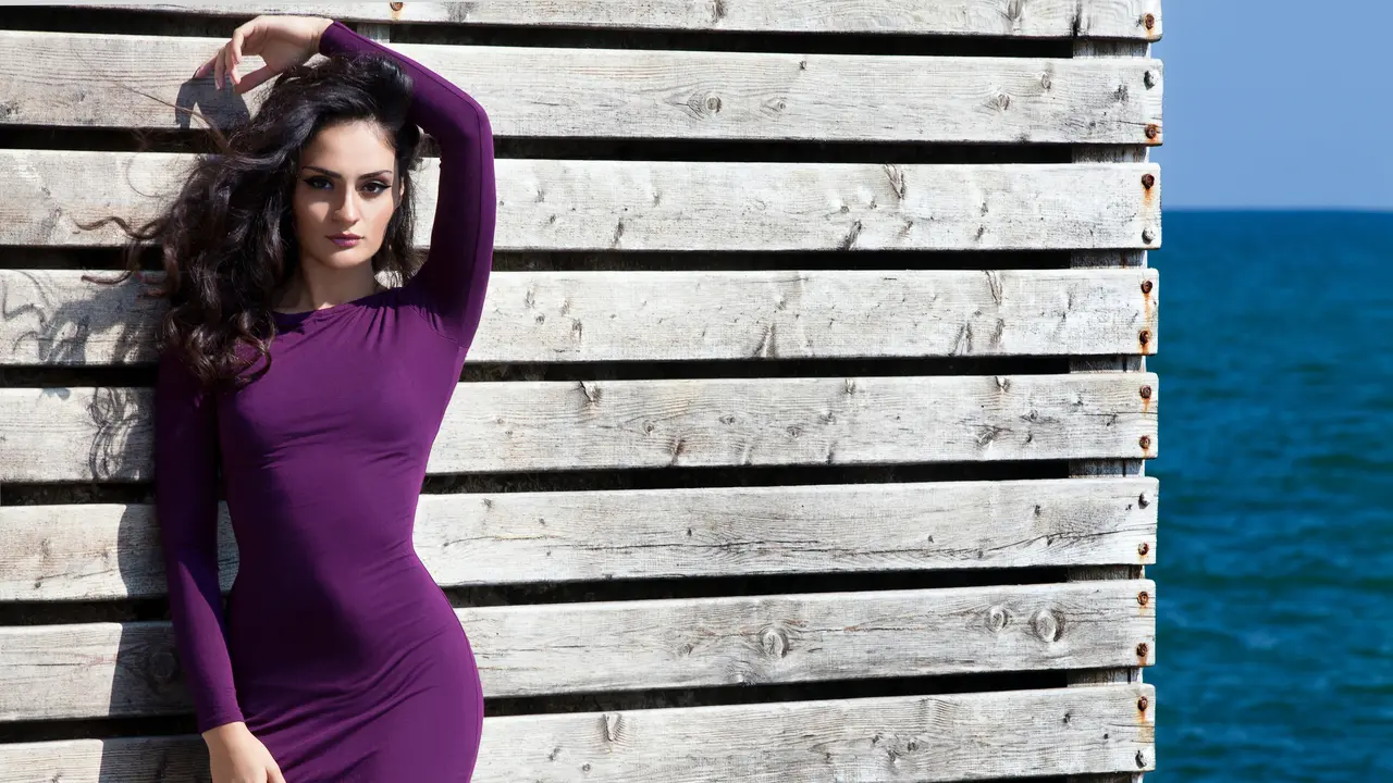 Terlihat Cocok dengan Segala Model Pakaian