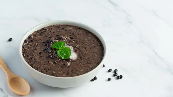 Cara Membuat Bubur Ketan Hitam yang Lembut dan Manis