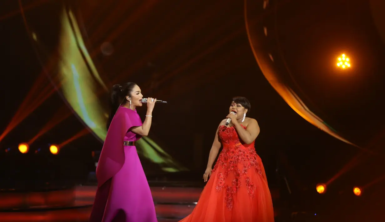 Krisdayanti dan Joanita Chatarine