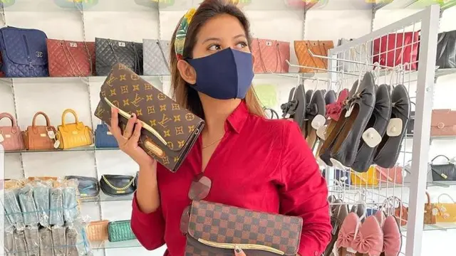Cara Pengusaha Grosir Tas Pratisia Kurniawati Beradaptasi di Masa Pandemi