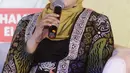 Sekretaris Daerah Provinsi Kalimantan Timur Sri Wahyuni saat diskusi Lintas Generasi: Geliat Industri Hiburan dan Pariwisata Pasca Pandemi yang digelar pada ajang Festival 6 di Senayan Park, Jakarta, Minggu (9/7/2023). (Liputan6.com/Helmi Fithriansyah)